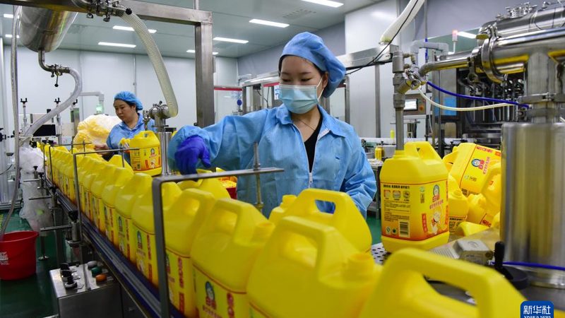汽车胶粘剂环保标准的演变与挑战